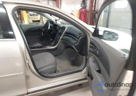 2013 Chevrolet Malibu 1Ls z USA, uszkodzony, nr VIN 1G11B5SA7DF259582